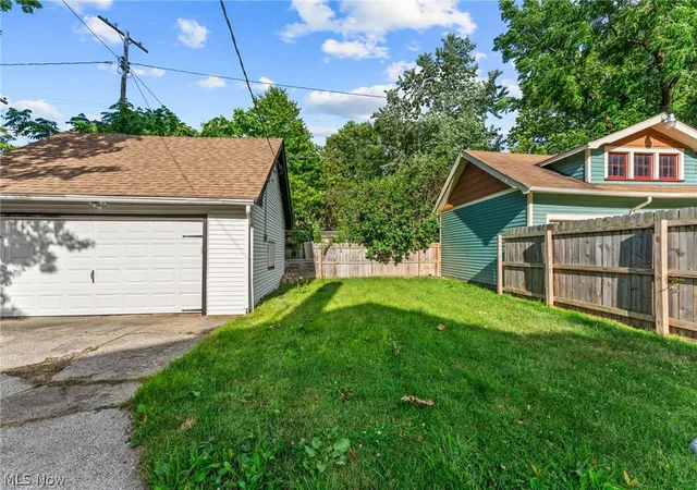 Photo 43 of Single family home for sale at 2081 West Blvd, Cleveland, OH 44102 | MLS# 5220820 | Listing updated on 2026-07-16