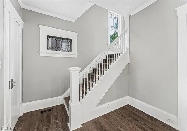 Photo 4 of Single family home for sale at 2081 West Blvd, Cleveland, OH 44102 | MLS# 5220820 | Listing updated on 2026-07-16