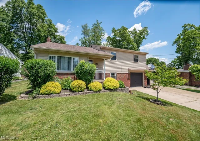 27th image of 2922 Eldora Dr, Youngstown, OH 44511 | MLS# 5220713