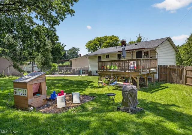 Homes for sale in Parma, OH | 5415 Amherst Dr, Parma, OH 44129 | MLS# 5210891