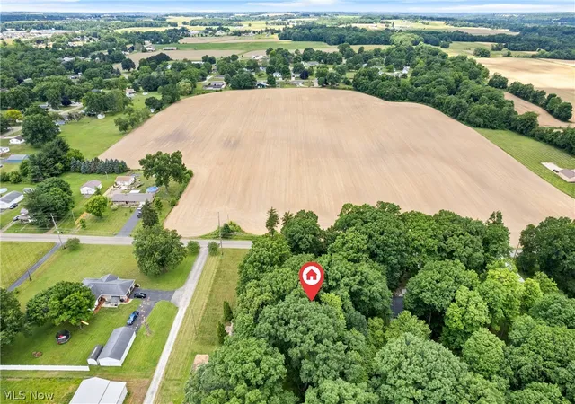 Homes for sale in Massillon, OH | 2560 Kenyon Ave Nw, Massillon, OH 44647 | MLS# 5220848