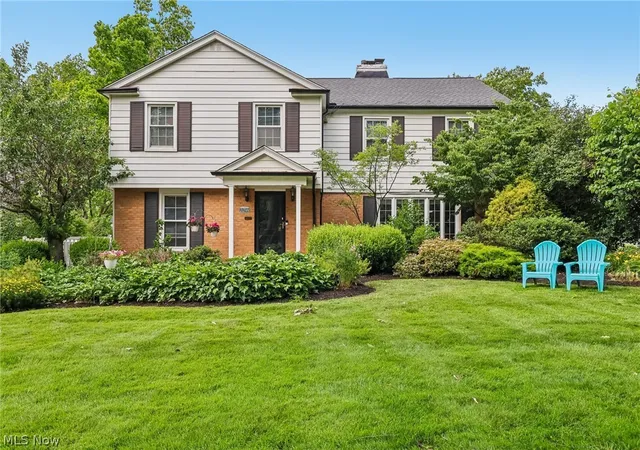 2nd image of 21299 S Woodland Rd, Shaker Heights, OH 44122 | MLS# 5220758