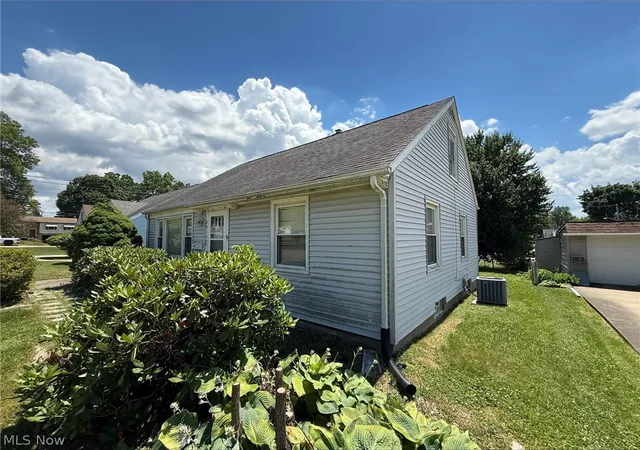 Homes for sale in Canton, OH | 2916 Joseph Pl Nw, Canton, OH 44708 | MLS# 5220884