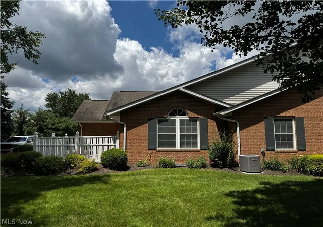 3rd image of 2457 Barrington Wy #326, Wooster, OH 44691 | MLS# 5220808
