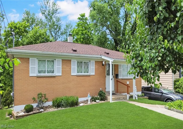 32nd image of 203 Opal Blvd, Steubenville, OH 43952 | MLS# 5220350