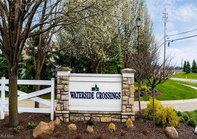 Photo 3 of Sale Pending at 546 Hyannis Port Cir, Avon Lake, OH 44012 | MLS# 5220958 | Listing updated on 2026-07-24
