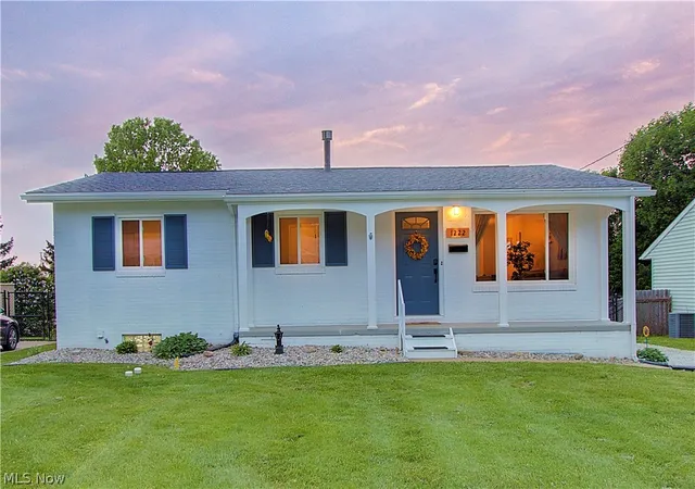 Homes for sale in North Canton, OH | 1222 Valley Dr, North Canton, OH 44720 | MLS# 5220814