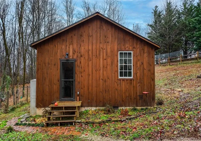 Single family home for sale at 169 Kinderhook Ridge Rd, Newport, OH 45768 | MLS# 5216969