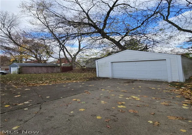 4th image of 873 Kickapoo Ave, Akron, OH 44305 | MLS# 5220379