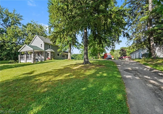 Photo 1 of Sale Pending at 1911 Oriel Rogers Rd, Girard, OH 44420 | MLS# 5198161 | Listing updated on 2026-09-28