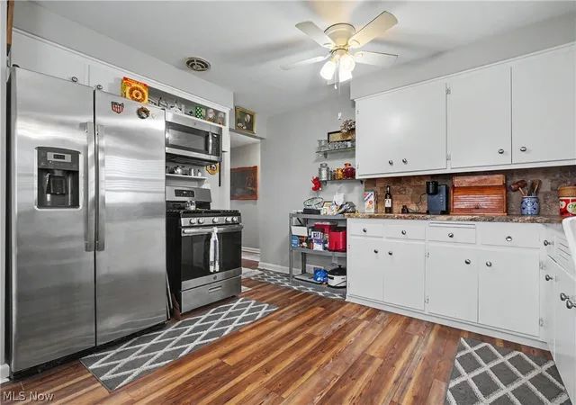 Photo 3 of Single family home for sale at 638 Brandon Ave, Struthers, OH 44471 | MLS# 5218252 | Listing updated on 2026-10-02