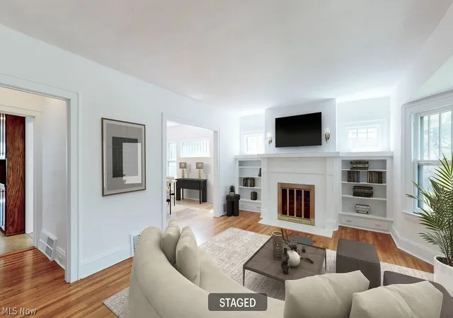 2nd image of 3110 Coleridge Rd, Cleveland Heights, OH 44118 | MLS# 5220438