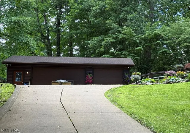 Homes for sale in Millersburg, OH | 2653 Constance Dr, Millersburg, OH 44654 | MLS# 5218821