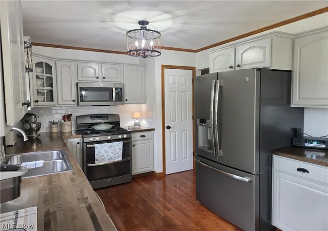 Homes for sale in Wellington, OH | 578 Parkside Reserve St, Wellington, OH 44090 | MLS# 5221045