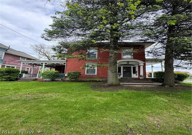 Photo 2 of Multi family home for sale at 428 West Ave, Elyria, OH 44035 | MLS# 5209212 | Listing updated on 2026-09-01