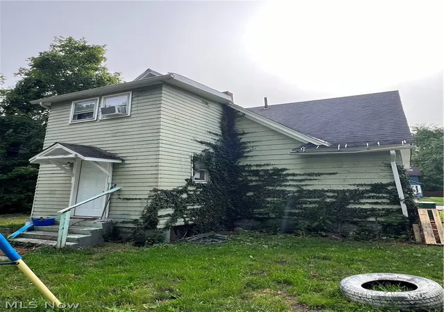 4th image of 5418 Fort Ave, Ashtabula, OH 44004 | MLS# 5220967