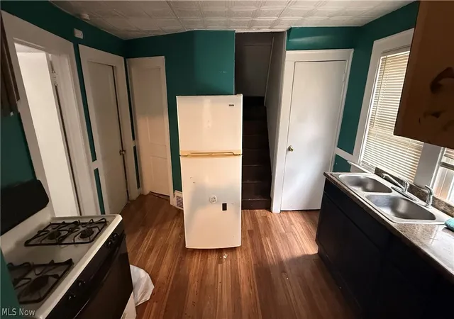 Photo 2 of Sale Pending at 12607 Watterson Ave, Cleveland, OH 44105 | MLS# 5221108 | Listing updated on 2026-09-22