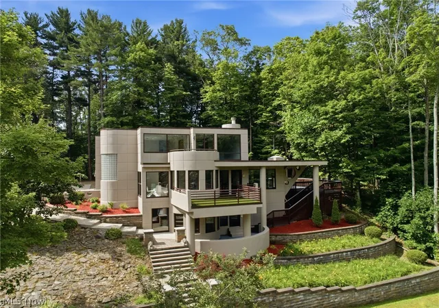 1st image of 13601 Royalton Rd, Strongsville, OH 44136 | MLS# 5220982