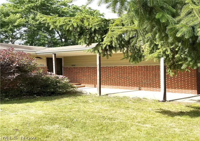 Photo 3 of Single family home for sale at 4950 N Sedgewick, Cleveland, OH 44124 | MLS# 5221083 | Listing updated on 2026-06-27