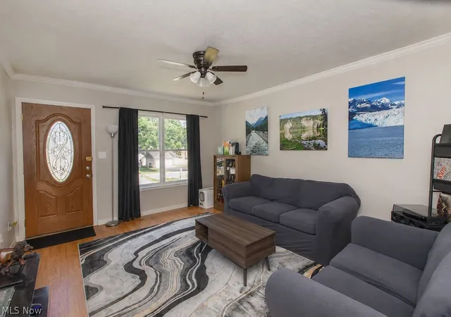 Photo 4 of Sale Pending at 260 Horn St, Barberton, OH 44203 | MLS# 5221095 | Listing updated on 2026-06-26