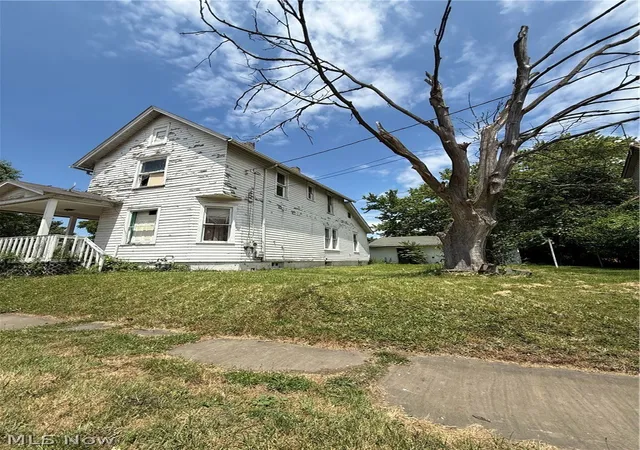 Homes for sale in Canton, OH | 201 15th St Se, Canton, OH 44707 | MLS# 5220940