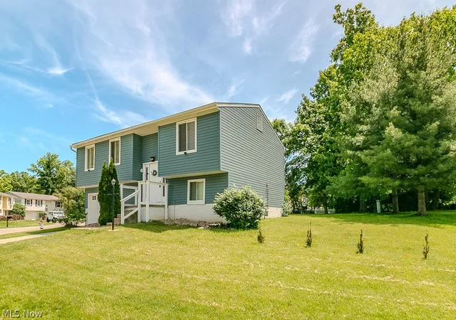 Homes for sale in Aurora, OH | 10015 Windjammer Trl, Aurora, OH 44202 | MLS# 5221243