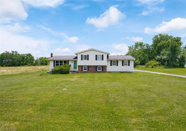 Homes for sale in Streetsboro, OH | 8448 State Route 43, Streetsboro, OH 44241 | MLS# 5221246