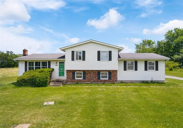 Homes for sale in Streetsboro, OH | 8448 State Route 43, Streetsboro, OH 44241 | MLS# 5221246