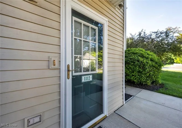 4th image of 28340 Ctr Ridge Rd, Westlake, OH 44145