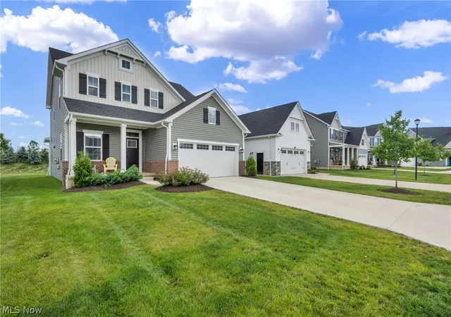 3rd image of 5394 Hawks Nest Cir, Sheffield Lake, OH 44054 | MLS# 5220375