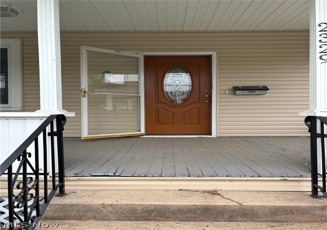 Homes for sale in Parkersburg, WV | 2329 Broad St, Parkersburg, WV 26101 | MLS# 5221248