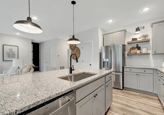 Photo 3 of Sale Pending at 105 Harvest Way, Elyria, OH 44035 | MLS# 5221273 | Listing updated on 2026-08-04