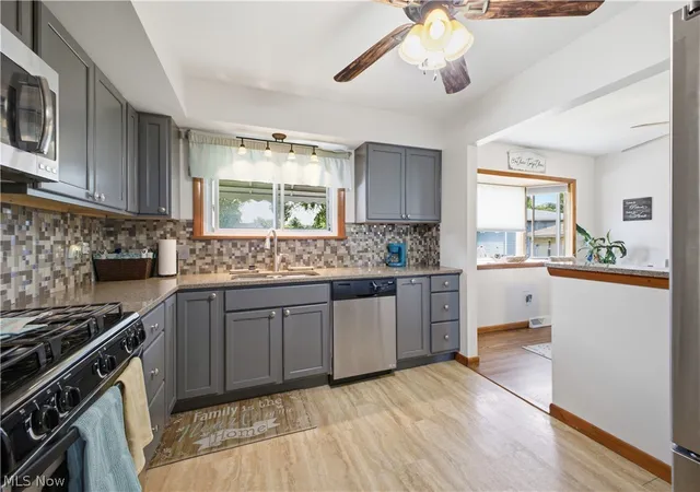 3rd image of 3656 High Meadow Dr, Canfield, OH 44406 | MLS# 5220949