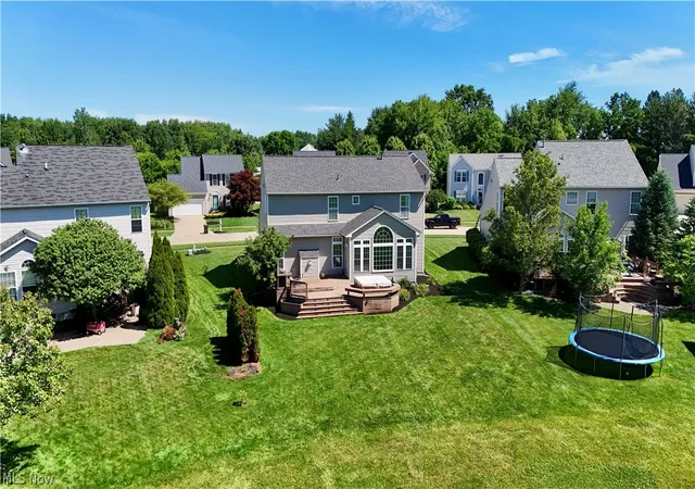 Photo 3 of Sale Pending at 37663 Stoney Lake Dr, North Ridgeville, OH 44039 | MLS# 5221325 | Listing updated on 2026-07-24