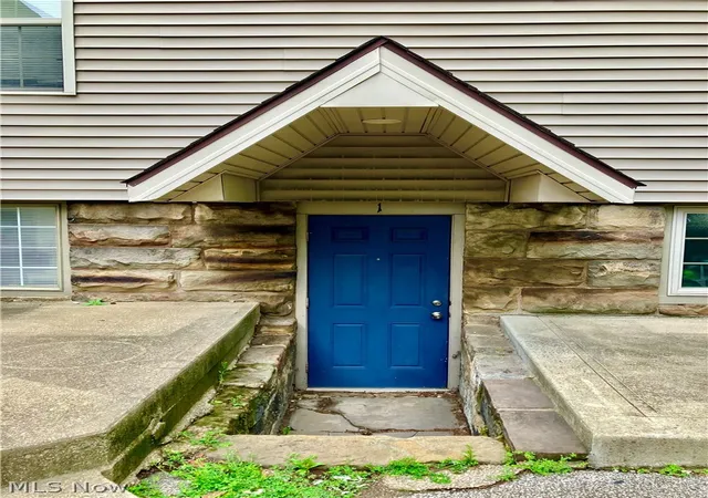 5th image of 512 E Buchtel Ave, Akron, OH 44304 | MLS# 5219186