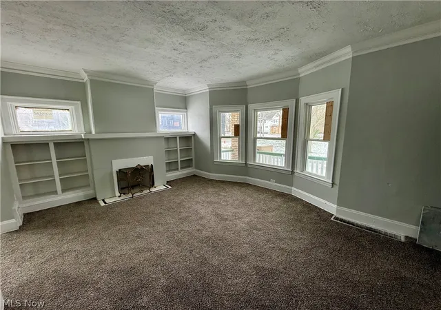 image of 9215 Yale Ave, Cleveland, OH 44108 | MLS# 5221355