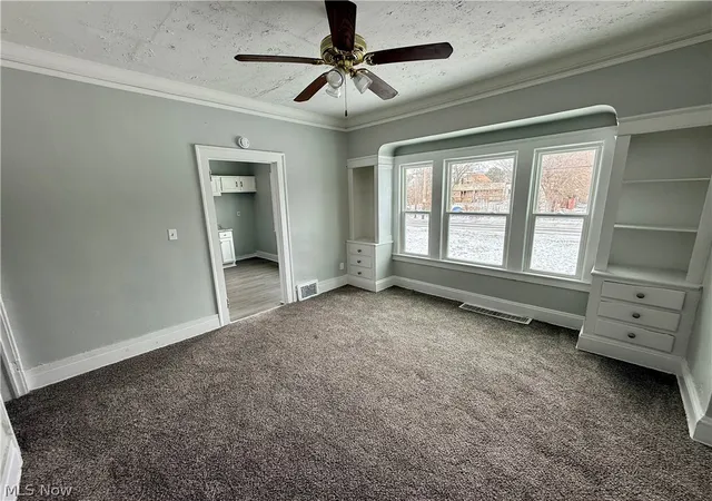 image of 9215 Yale Ave, Cleveland, OH 44108 | MLS# 5221355