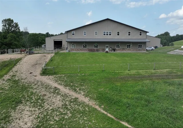 1st image of 9918 Ridge Rd Se, Uhrichsville, OH 44683 | MLS# 5221233