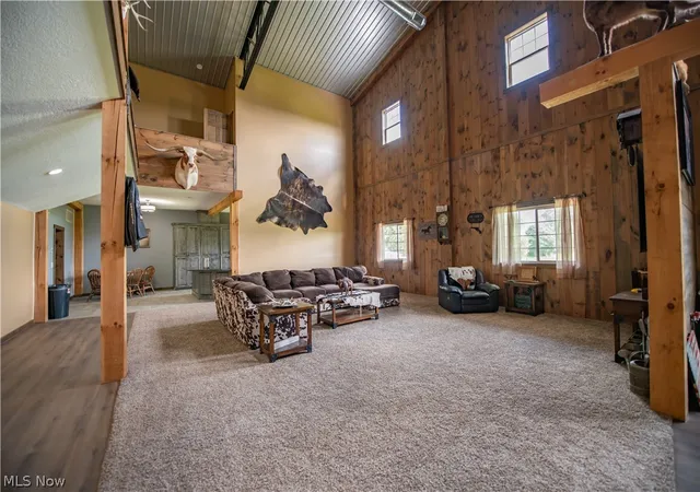 5th image of 9918 Ridge Rd Se, Uhrichsville, OH 44683 | MLS# 5221233