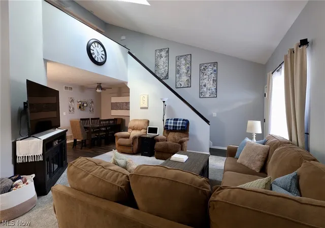 2nd image of 3389 Ivy Hill Cir #D, Cortland, OH 44410 | MLS# 5221320