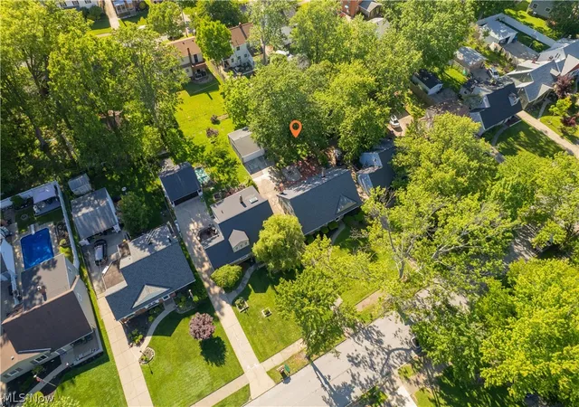 Photo 4 of Single family home for sale at 25524 Chatworth, Euclid, OH 44117 | MLS# 5219214 | Listing updated on 2026-09-28