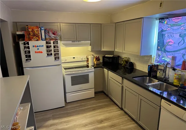 3rd image of 508 & 510 N Hawkins Ave, Akron, OH 44313 | MLS# 5221381