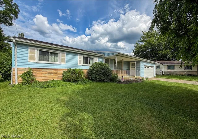 Photo 2 of Single family home for sale at 53 Memorial Cir, Campbell, OH 44405 | MLS# 5221029 | Listing updated on 2026-08-18