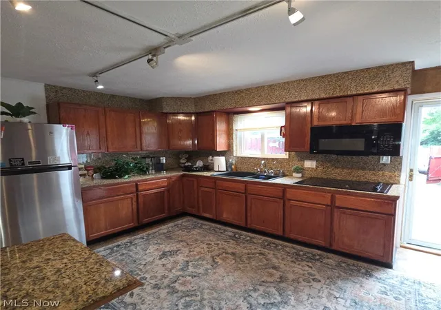 Photo 3 of Townhouse for sale at 5975 Glenway Dr #A, Brook Park, OH 44142 | MLS# 5213046 | Listing updated on 2026-08-26