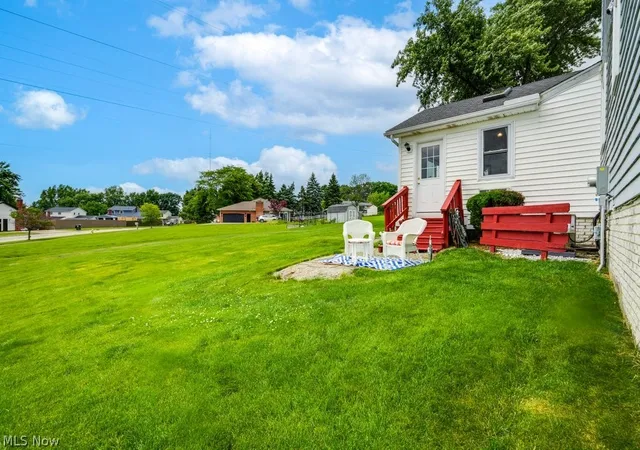 Homes for sale in Parma, OH | 4124 Coral Gables Dr, Parma, OH 44134 | MLS# 5220479
