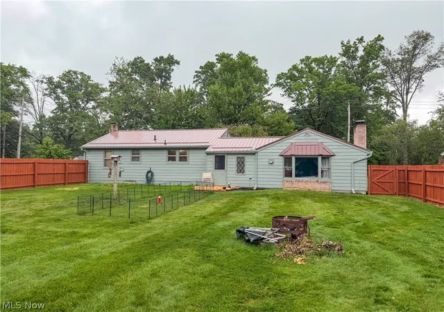 2nd image of 4715 New Rd, Youngstown, OH 44515 | MLS# 5209220