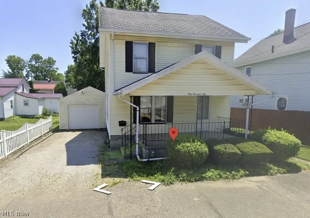 Homes for sale in Massillon, OH | 1009 Rodman Ave Ne, Massillon, OH 44646 | MLS# 5221568