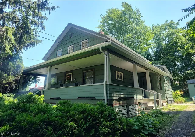 2nd image of 1420 Bridge St, Ashtabula, OH 44004 | MLS# 5221591