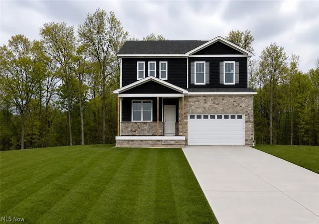 Homes for sale in Medina, OH | 6256 Cooper Hawk Dr, Medina, OH 44256 | MLS# 5221592