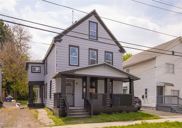 Homes for sale in Cleveland, OH | 6202 Heisley Ave, Cleveland, OH 44105 | MLS# 5209932